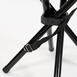 KIRKJUBØUR® "Freydis" Sgabello Da Esterno Pieghevole A Quattro Gambe Nero -Vendite ADIDAS KJ 28 6Ug13j6AC034Az